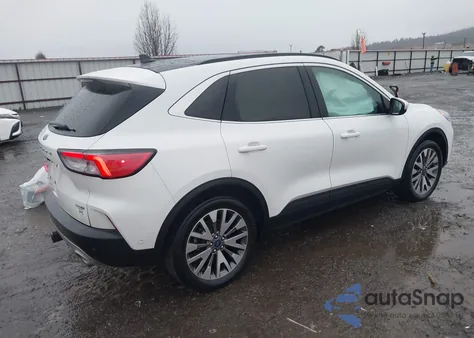 2020 Ford Escape Titanium из США, поврежденный, VIN 1FMCU9J95LUC33237